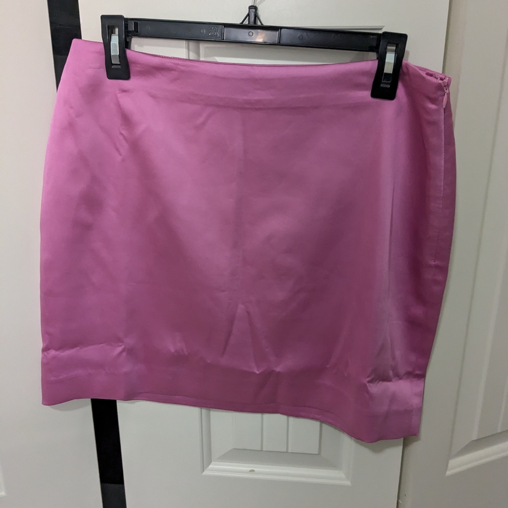 Elegant Pink Skirt